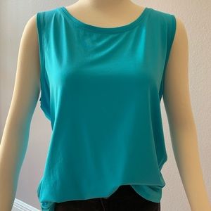 Simple‎ Turquoise Tank